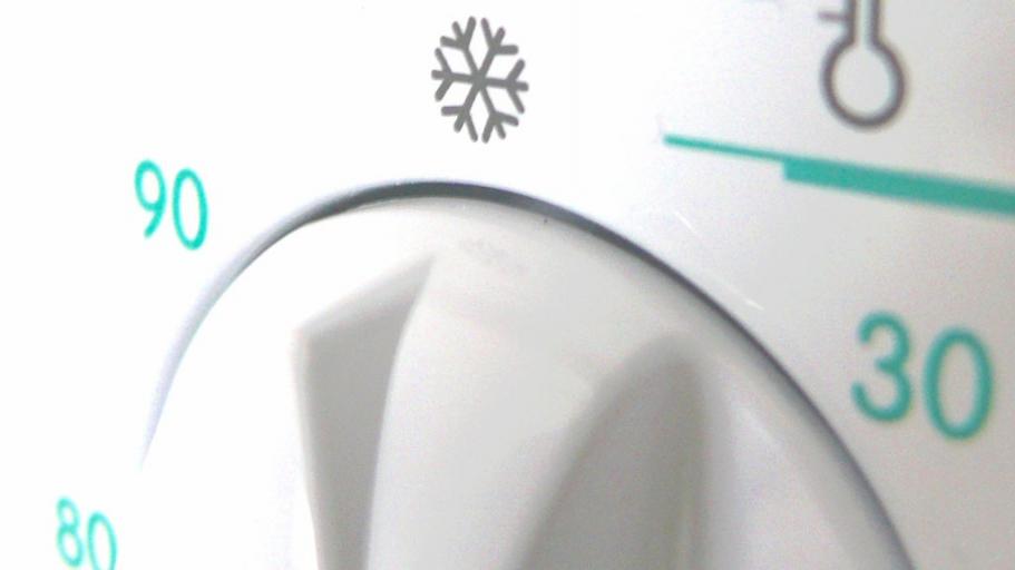 Photo of washing machine temperature dial